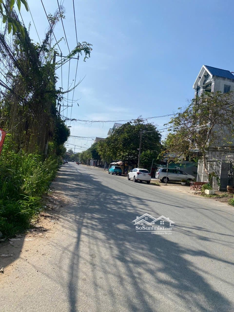 Cho Thuê Lô Đất Góc 2Mt Full Thổ 1300M Trục Nhánh Liên Phường Phước Long B Quận 9