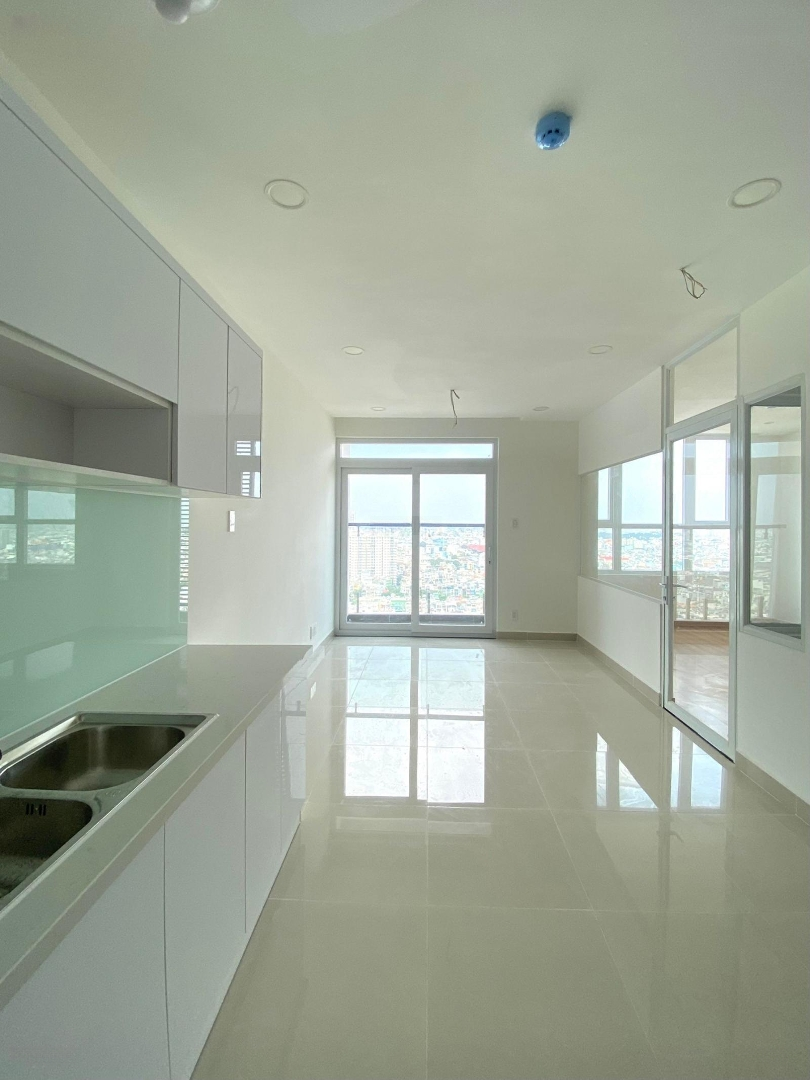 Bán Gấp Căn 51M2 2 Phòng Ngủ 1 Vệ Sinhgiá Bán 2,25 Tỷ Bao Thuế Phí Hướng Nam Mát Mẻ, Ưu Tiên Tiền Mặt Liên Hệ: 0909893 124