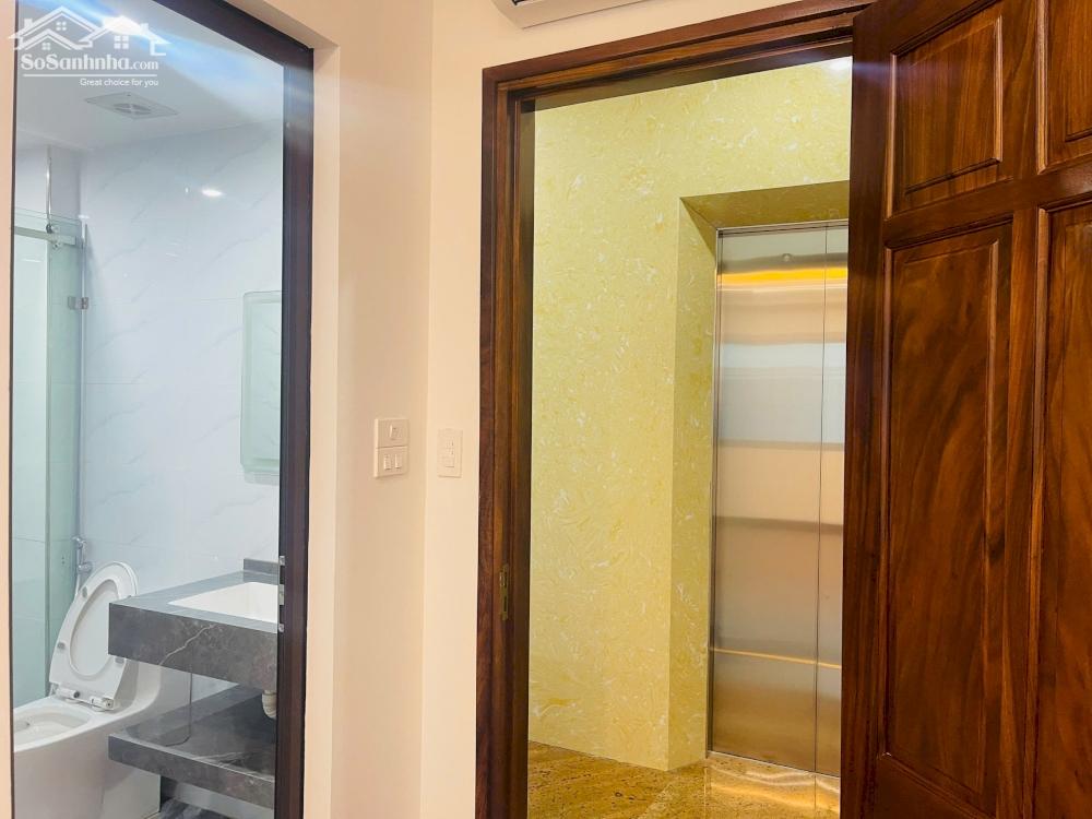 Nhà cực đẹp 43m2x7T thang máy, 10m ra phố, ôtô, đầy đủ nội thất phố Hoàng Quốc Việt- Phạm Văn Đồng.