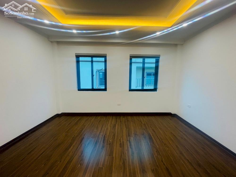 Nhà cực đẹp 43m2x7T thang máy, 10m ra phố, ôtô, đầy đủ nội thất phố Hoàng Quốc Việt- Phạm Văn Đồng.