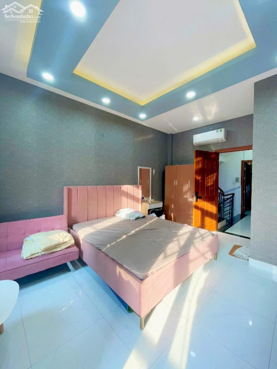 BÁN NHÀ ĐẸP 4 TẤM BTCT- KHU DÂN CƯ HIỆN HỮU- KO LO QUY HOẠCH