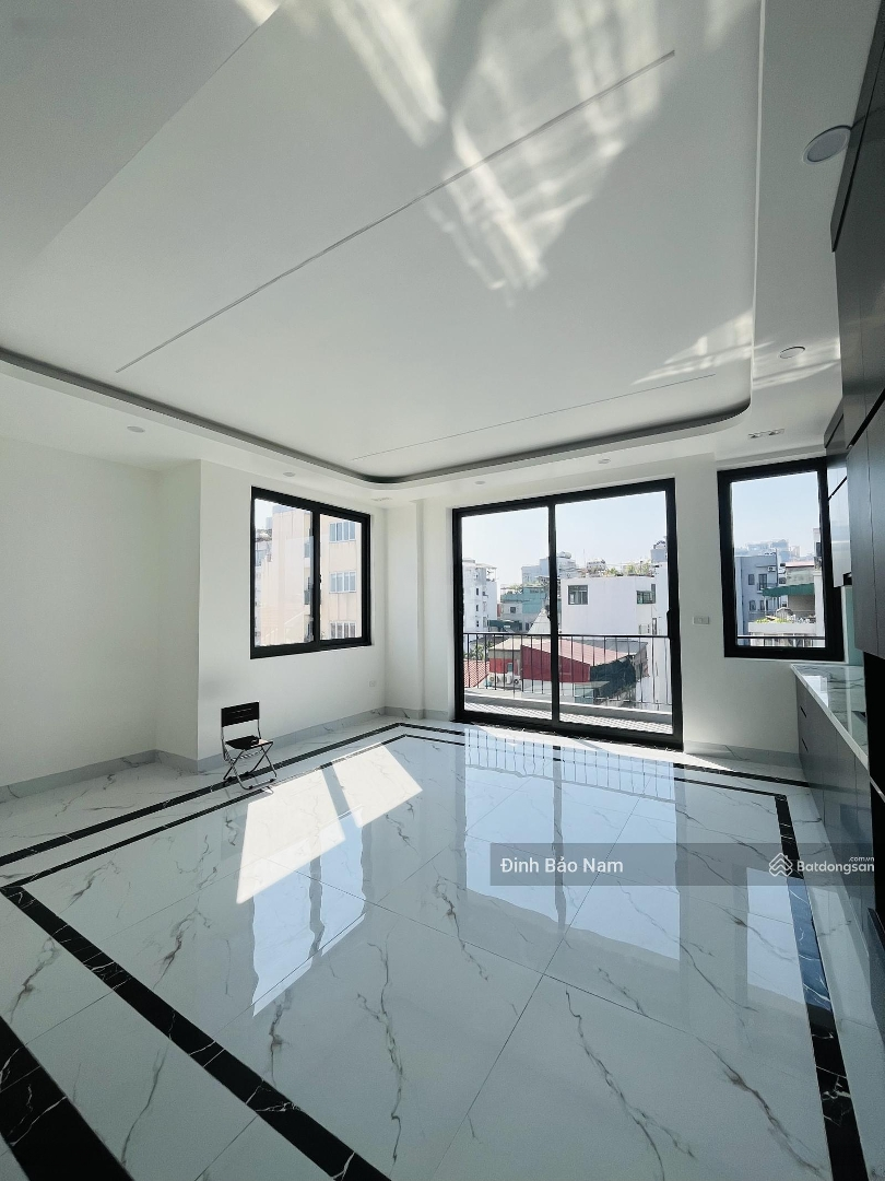 Hồ Tây - Nhà Đẹp Sẵn 7 Tầng Thang Máy - Lô Góc 3 Thoáng Vĩnh Viễn - Ô Tô Vào Nhà - View Hồ Và Lotte