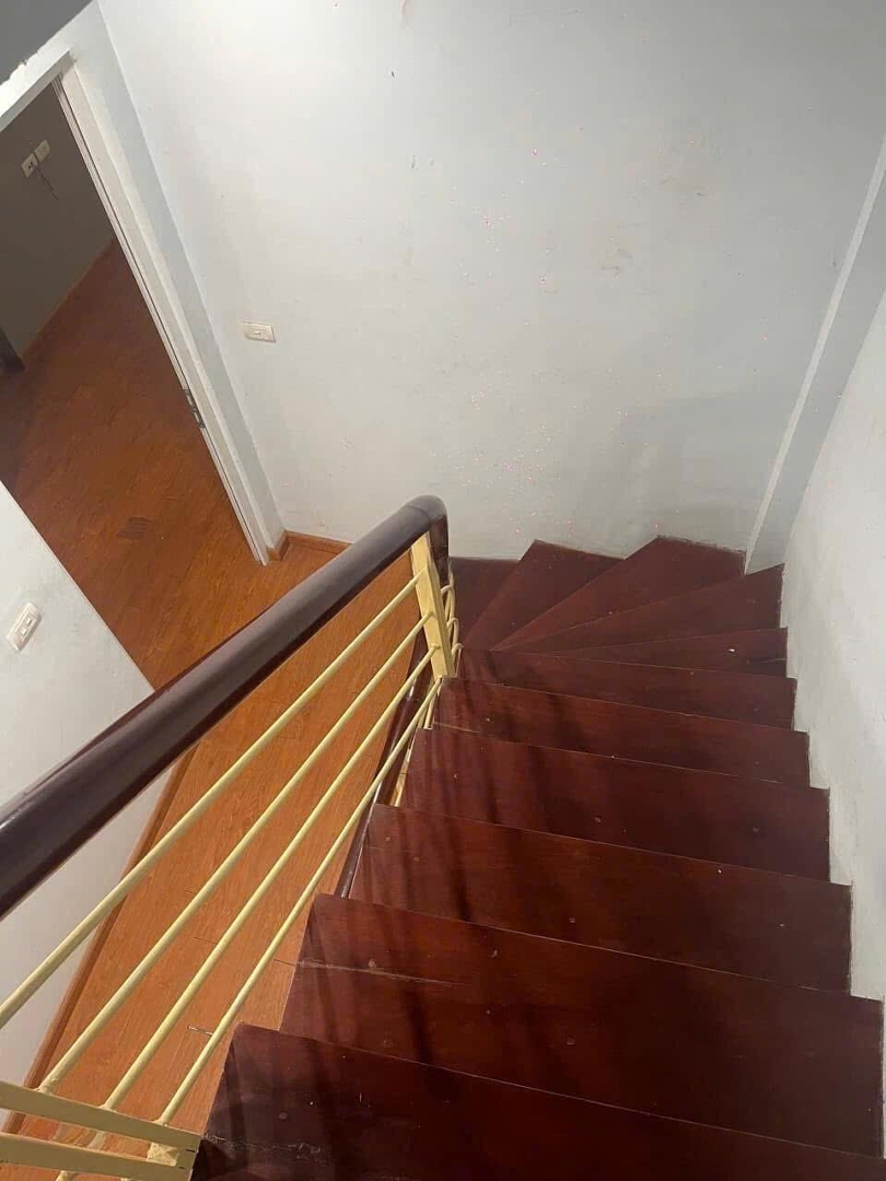Cho Thuê Nhà 50M2*5 Tầng Ngõ 110 Nguyễn Hoàng Tôn, Tây Hồ, 5 Phòng Ngủ 15 Triệu