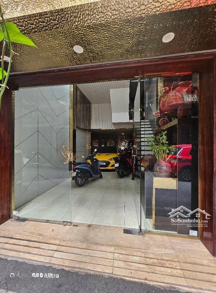 Nhà Bán - Trung Tâm Phố Nguyễn Chí Thanh - Q Đống Đa.
+ 45 M2 - 6 Tầng - Giá Bán 18 Tỷ ( Cócó Thương Lượng).