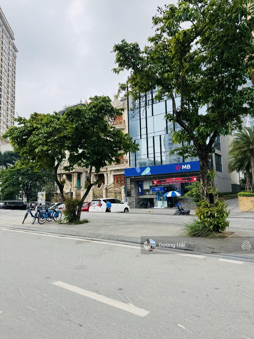 Bán Nhà Riêng Tại Phố Nhật Chiêu Tây Hồ 200M - Ô Tô Kd Dòng Tiền Vài Bước Ra Hồ Tây