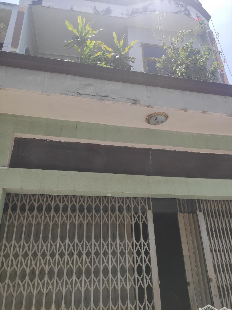 Bán Nhà 5,5 X 13,8 M2, Phạm Văn Chí, Q6 Hcm. Chính Chủ