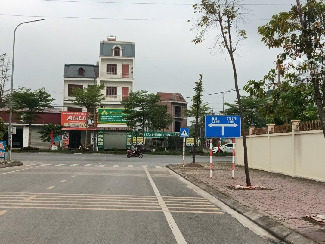 Lô Góc, Diện Tích 122M2, Đối Diện Cổng Trường Thcs Nguyễn Cao Phường Phượng Mao, Quế Võ, Bắc Ninh