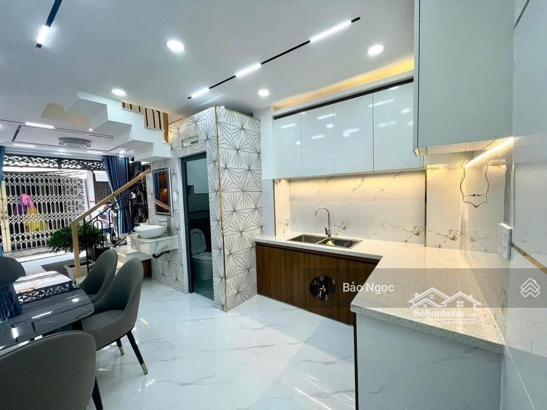 Bán Nhà Mặt Tiền Kinh Doanh Ngay Đường Số 2,Tăng Nhơn Phú B,Quận 9.Giá Chỉ 3 Tỷ 3 Sỡ Hữu Ngay .