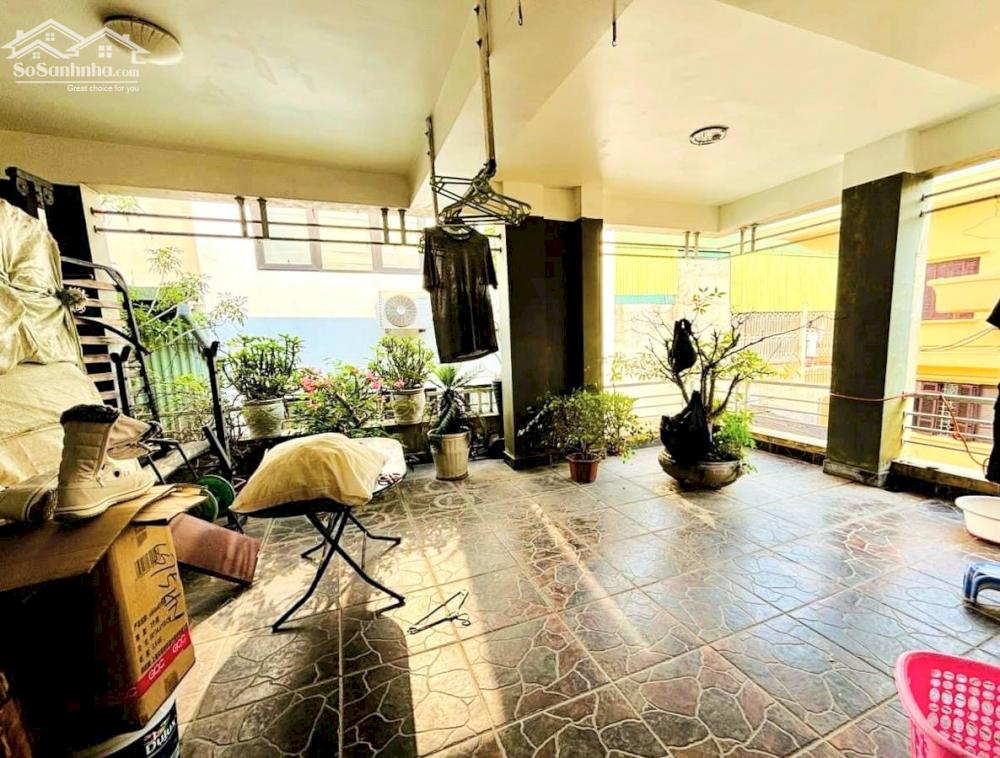 Bán nhà phố Nguyễn Tri Phương, Ba Đình 65m2, 5 tầng, mặt tiền 6.8m ô tô vào giá 23 tỷ