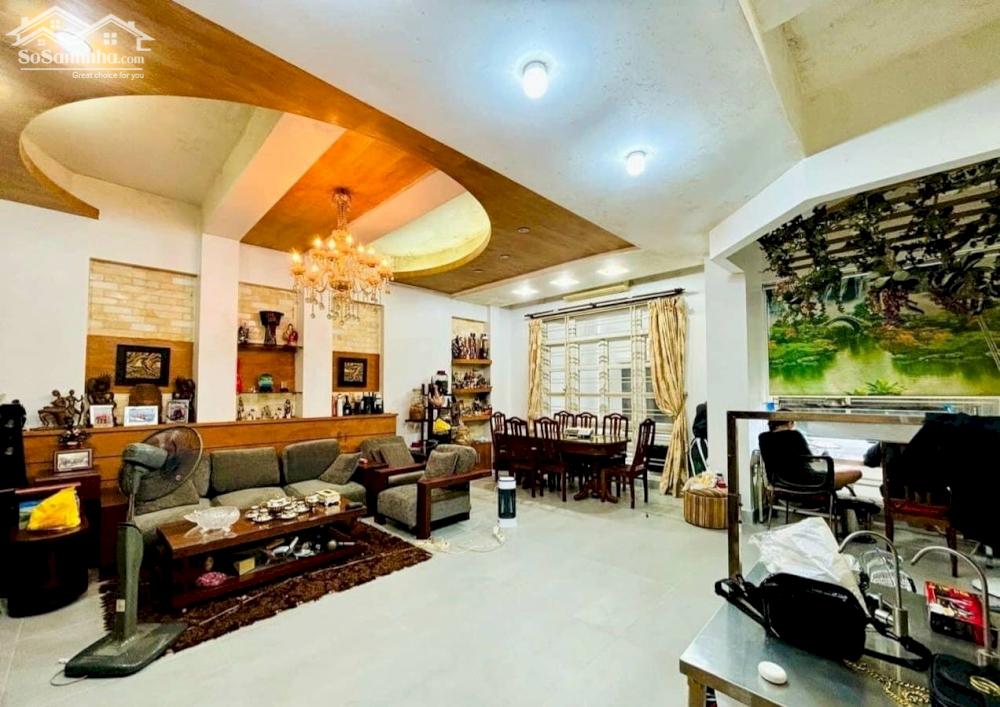 Bán nhà phố Nguyễn Tri Phương, Ba Đình 65m2, 5 tầng, mặt tiền 6.8m ô tô vào giá 23 tỷ