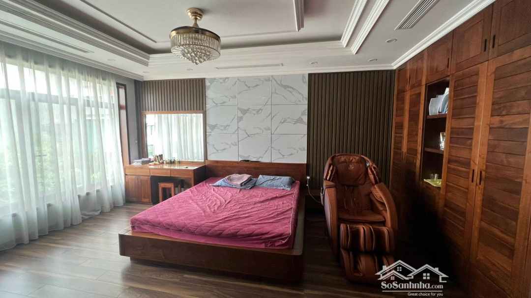 Bán Tòa Nhà Mặt Ngõ Phố Tôn Thất Tùng:diện Tích100M2,Mặt Tiền5.2M, 7Tầng, Thang Máy, Ôtô, Gía 30.5 Tỷ