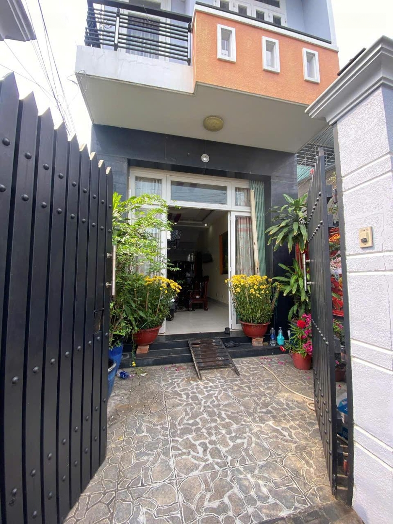 Bán Nhà 4 Tầng Khu Vip Phước Bình Q9 | 71M² Đất, 250M² Sàn, Hẻm Ô Tô, Sổ Riêng, Giá Chỉ Hơn 7 Tỷ