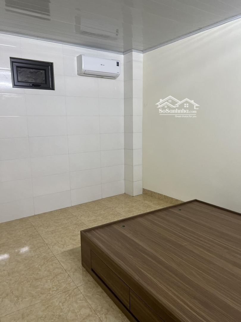 Cho Thuê Căn Nhà 40M2 X 2 Tầng Nhà Mới Xây Phố Nguyễn Khang Cách Phố 10M, Giá 10 Triệu