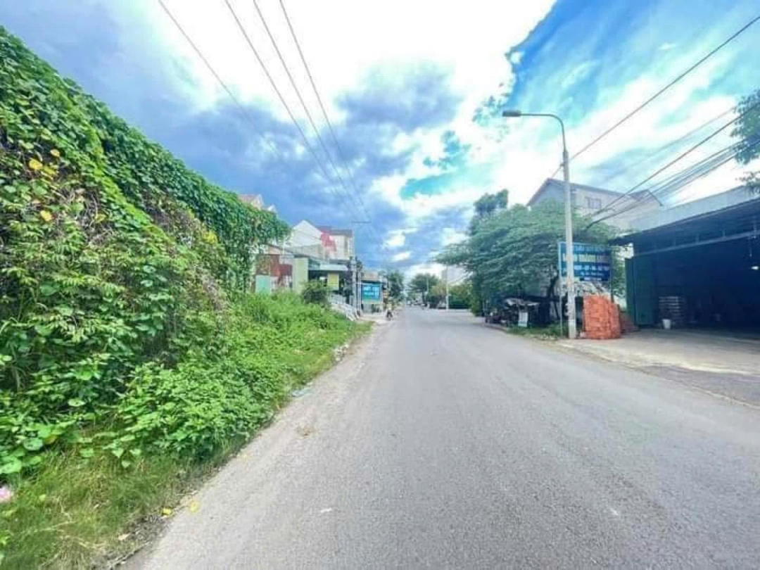 Bán Lô Biệt Thự Mặt Tiền Đường Nguyễn Văn Tiên, Trảng Dài, Biên Hòa, Đồng Nai