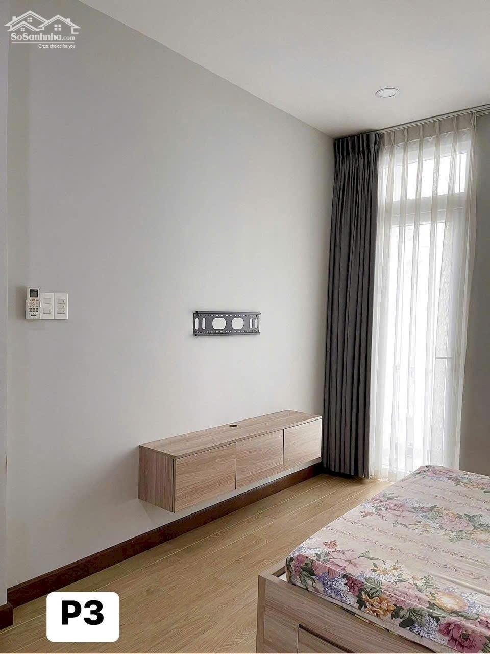 BÁN NHÀ HẺM VIP 214 NGUYỄN TRÃI , NCT,Q.1.DTCN 33,5M2.KC 4 LẦU. CHỈ 10.2 TỶ