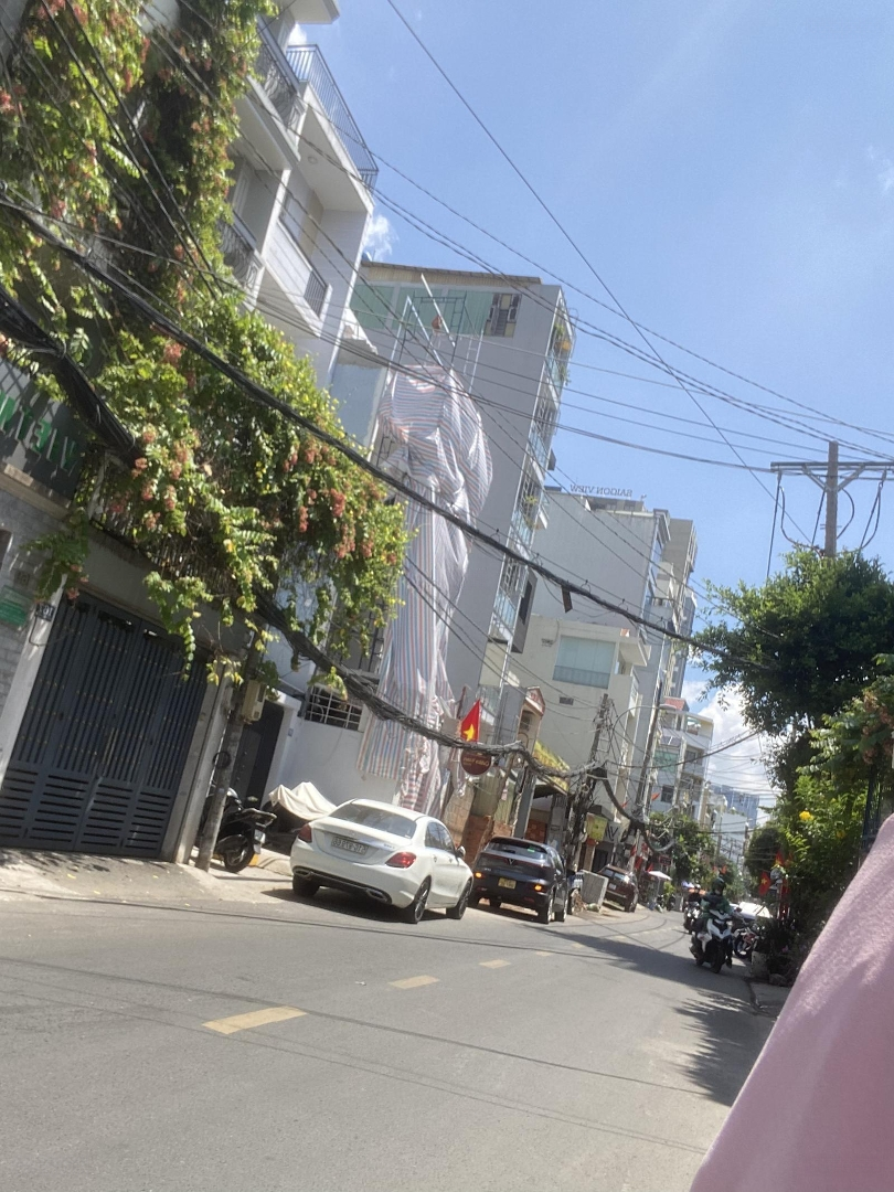 Nhà Mới Đẹp Hẻm 236 Điện Biên Phủ 98M2 Nhà 4 Tầng Ngang 4,2M Giá Bán 18.5 Tỷ