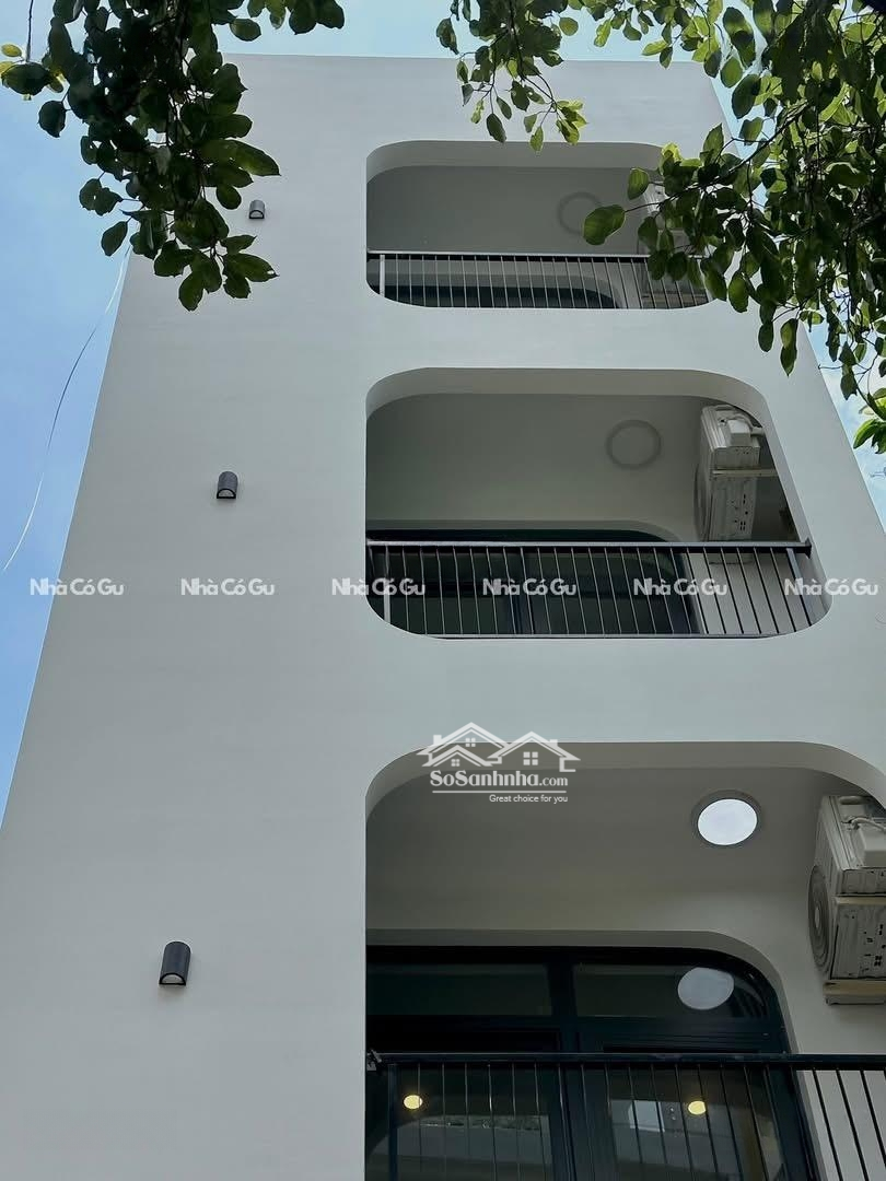 Khai Trương Phòng Balcony Thang Máy Ở Lê Văn Sỹ - Gần Nhà Thờ Ba Chuông
