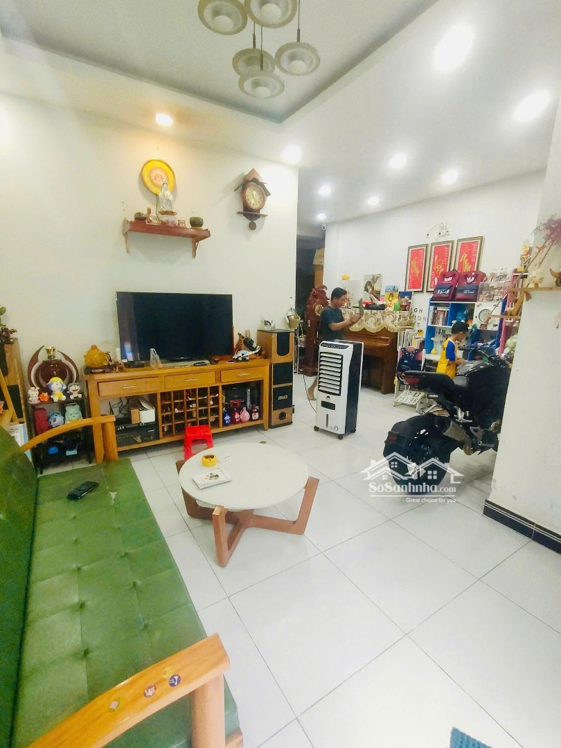 Mặt Tiền P. Tân Quý, Q. Tân Phú - Ngang Hiếm 5.5M X 12M. Giá: 6.8 Tỷ Thương Lượng