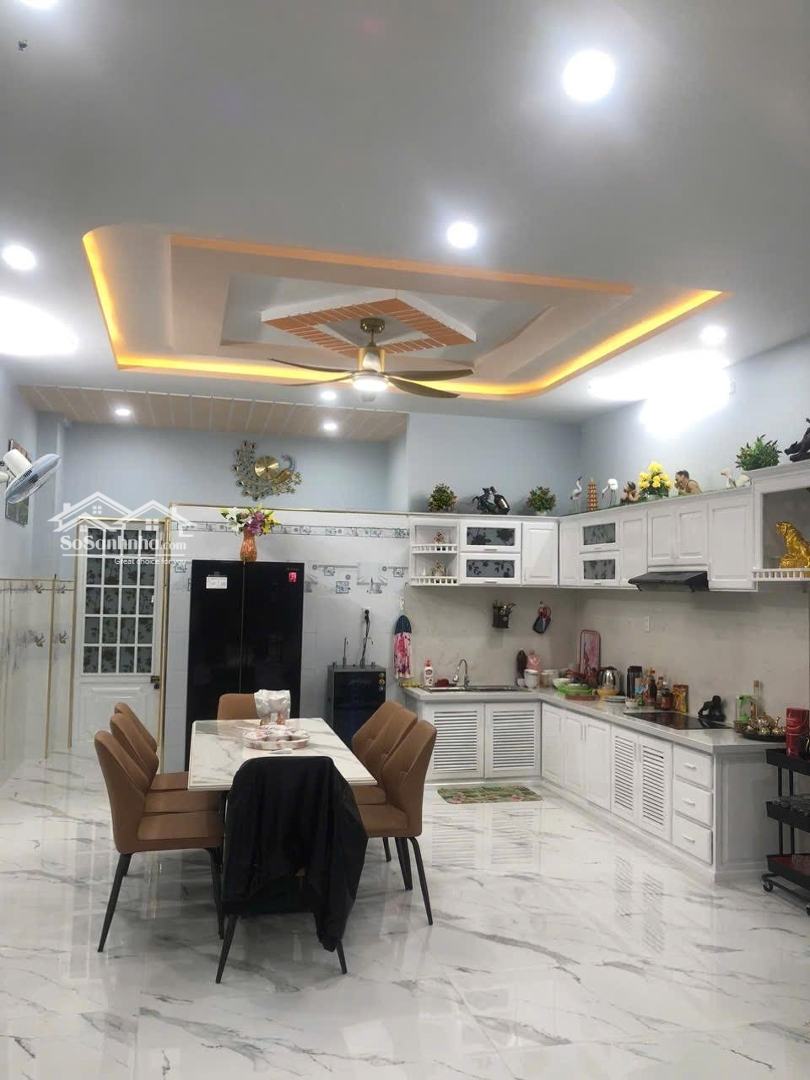 Nhà 3 Tầng Mặt Tiền Bế Văn Đàn . Diện Tích 100M2 Ngang 5M , Hướng Nam .