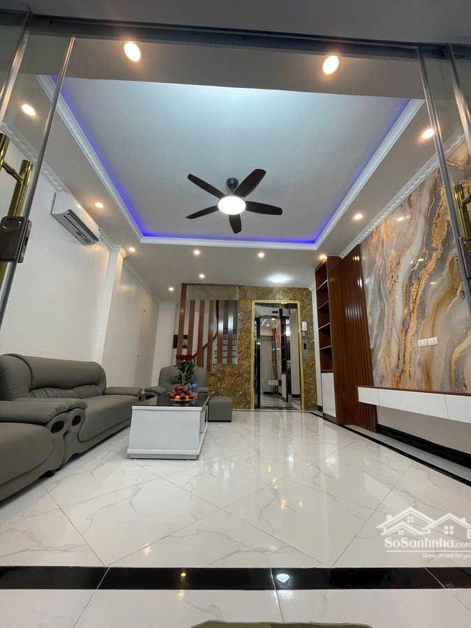 Víp Chính Chủ Bán Nhà Mai Dịch Cầu Giấy Diện Tích: 35M Mt:5M Nhà 6 Tầng Thang Máy Xây Mới Full Nội Thất