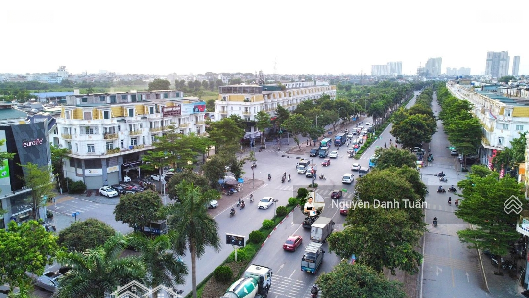 ( Bán Gấp - Giảm 2 Tỉ ) Căn Nhà C3-34 Diện Tích 120M2, Sổ Đỏ Sẵn. Hoàn Thiện Luxury Có Thang Máy