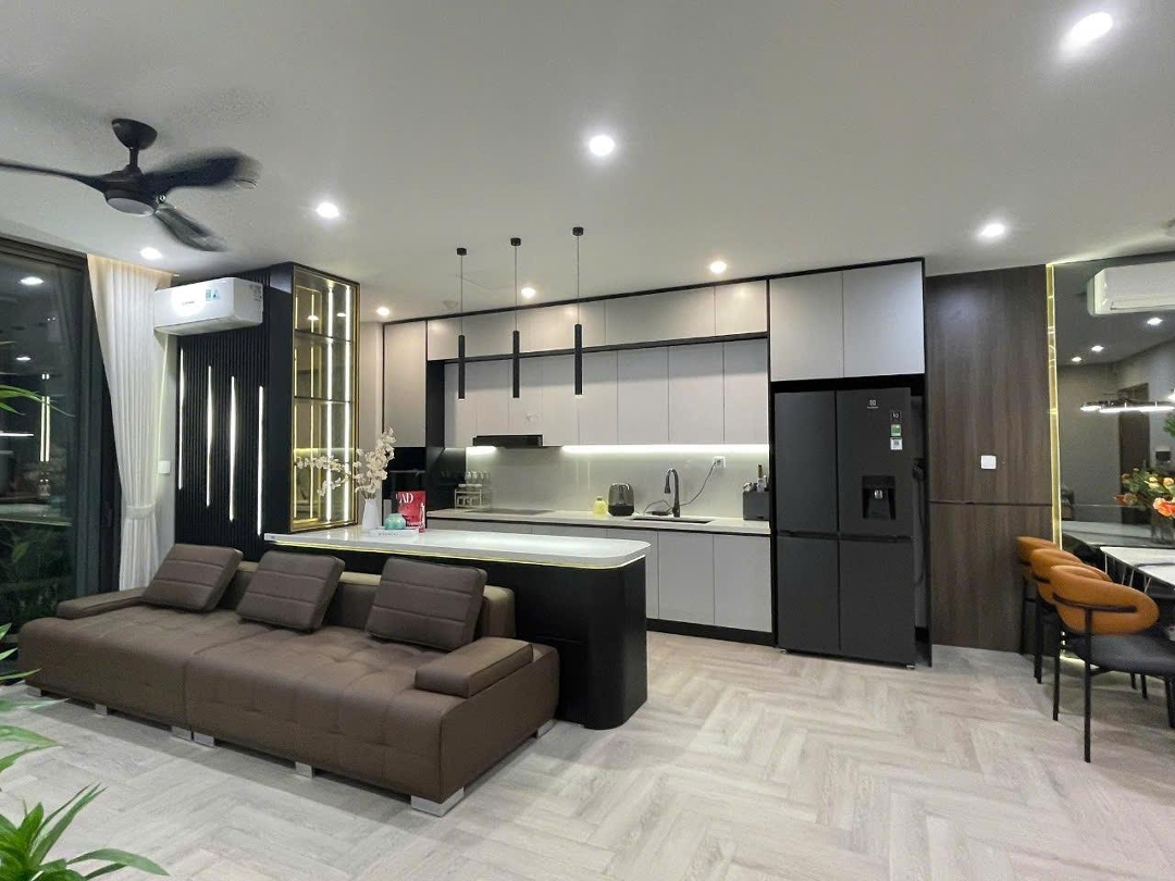Căn Hộ Giá Tốt Tại Thăng Long No1. 170M2, Nhỉnh 12Tỷ (Tl). Tầng Đẹp, Full Đồ Cao Cấp. 094.668.95