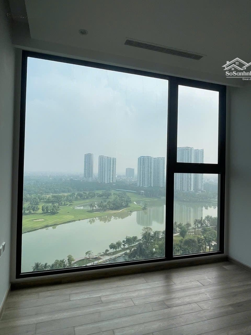 Cần Bán Căn 3 Ngủ Toà L1 Landmark View Sân Golf, Hồ Thiên Nga 92M2 Thông Thuỷ Giá Bán 8.2 Tỷ