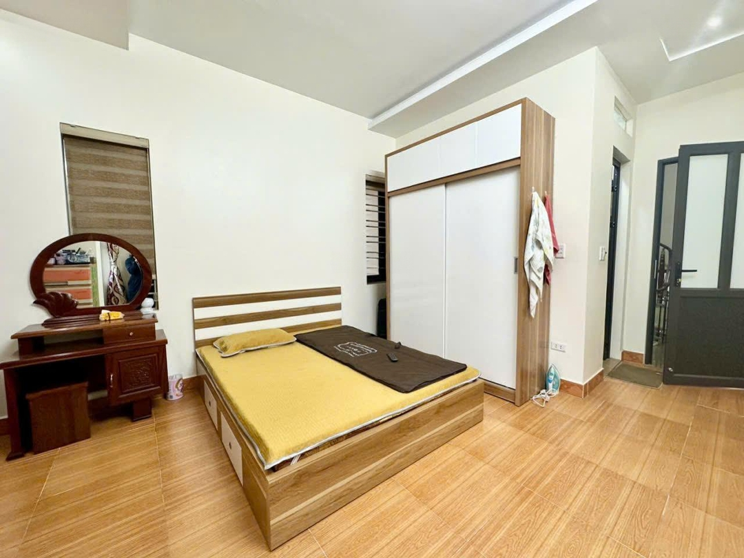 Bán Nhà 4 Tầng Ngõ Ô.tô Ra Vào Thoải Mái - Gần Cầu Vượt Lạch Tray