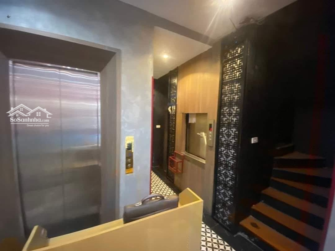 Mặt Phố Hàng Tre, 98.9M X 5 Tầng, Mt: 5.5M Giá Bán: 64Tỷ, Kinh Doanh Đỉnh.