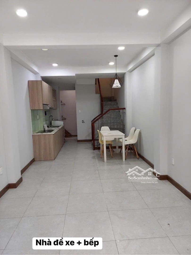 Bán Nhà Hẻm Vip 214 Nguyễn Trãi , Nct,Q.1.Dtcn 33,5M2.Kc 4 Lầu. Chỉ 10.2 Tỷ