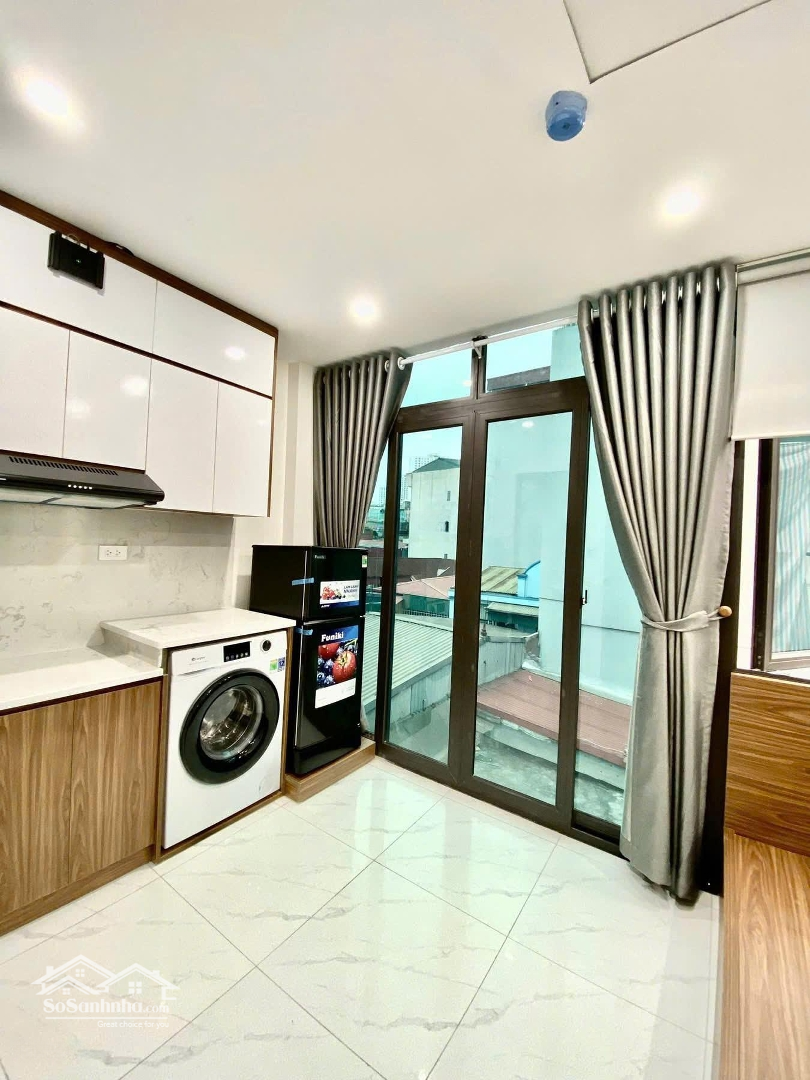 Tòa Chdv Phố Vĩnh Hồ 22 Phòng,Diện Tích 100 Triệu/Th, Ngõ Ba Gác Đỗ Cửa, Gần Ô Tô, 92M2 X 7T, Thang Máy Xịn