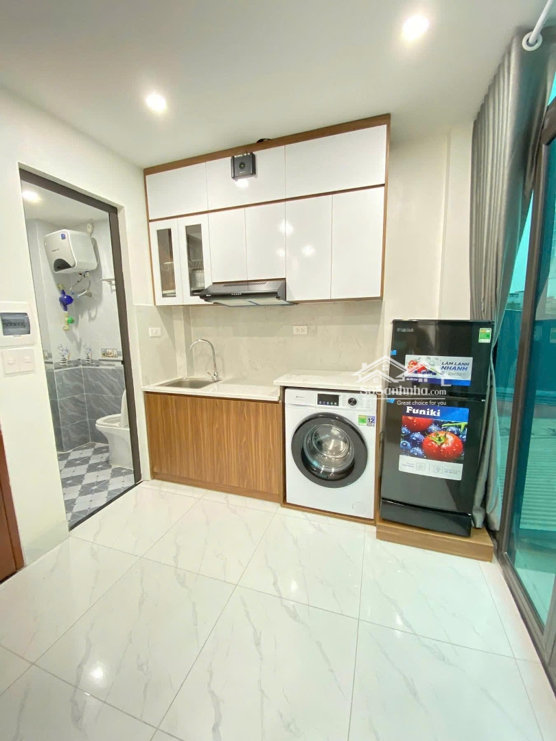 Tòa Chdv Phố Vĩnh Hồ 22 Phòng,Diện Tích 100 Triệu/Th, Ngõ Ba Gác Đỗ Cửa, Gần Ô Tô, 92M2 X 7T, Thang Máy Xịn
