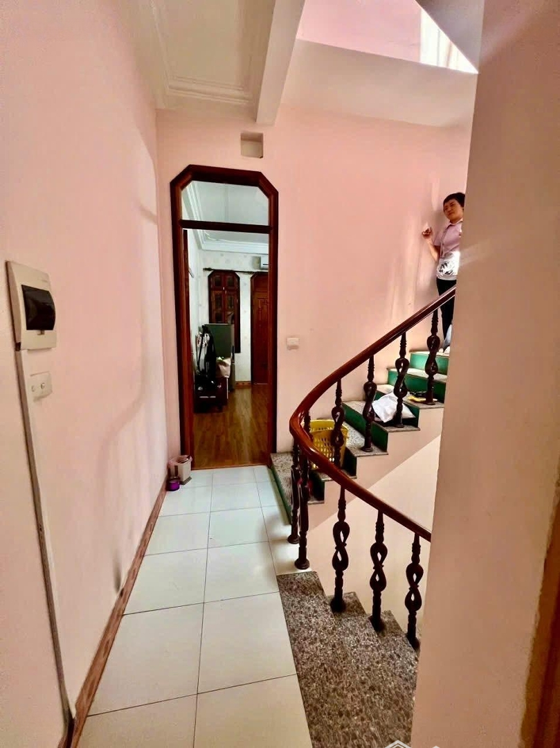 Bán Nhà 2 Mặt Ngõ Hoàng Văn Thái Ôtô Tránh Kinh Doanh Sầm Uất,Diện Tích90M2, Sau Qh Tăng X3, Giá Bán 24.5Tỷ