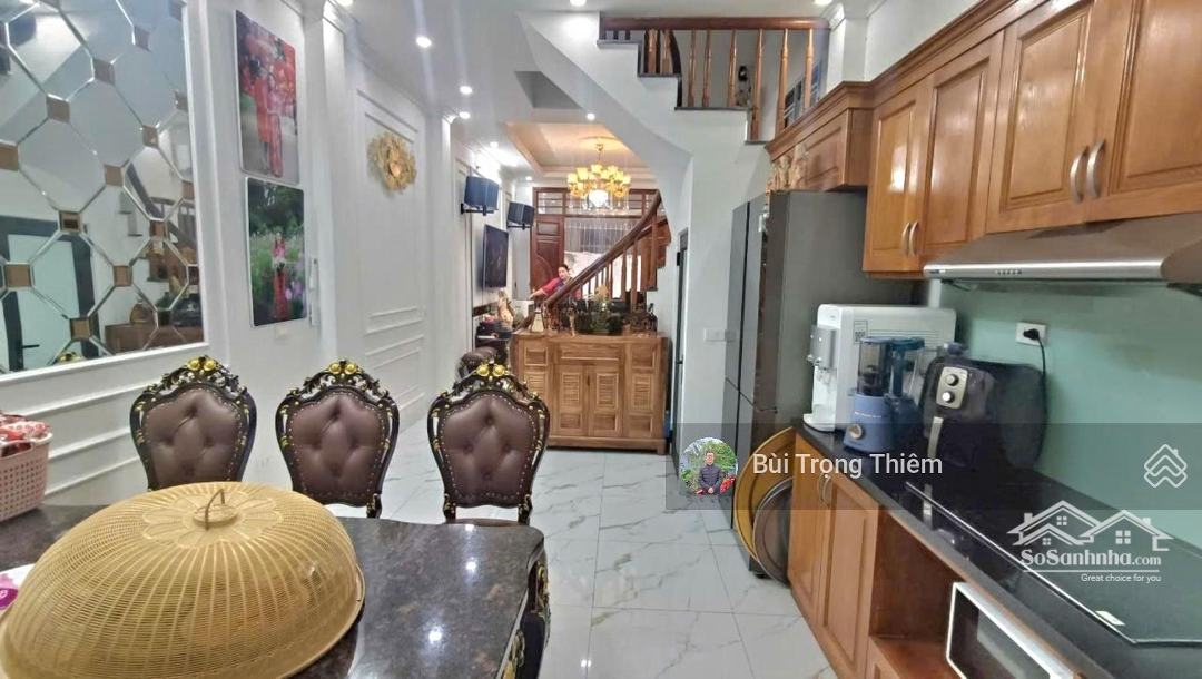 Bán Nhà Đẹp 5 Tầng 6 Ngủ 74M2 - Ngõ 206 Cổ Linh - Đối Diện Aeon Mall Long Biên Gần Ô Tô Giá Đẹp