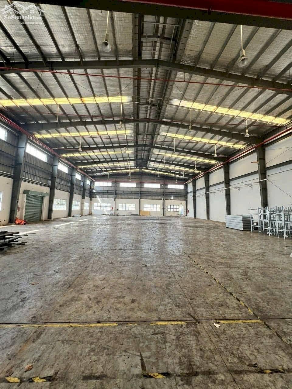 Cho thuê kho 4422m2 (TDT 12.000) TP Đà Lạt