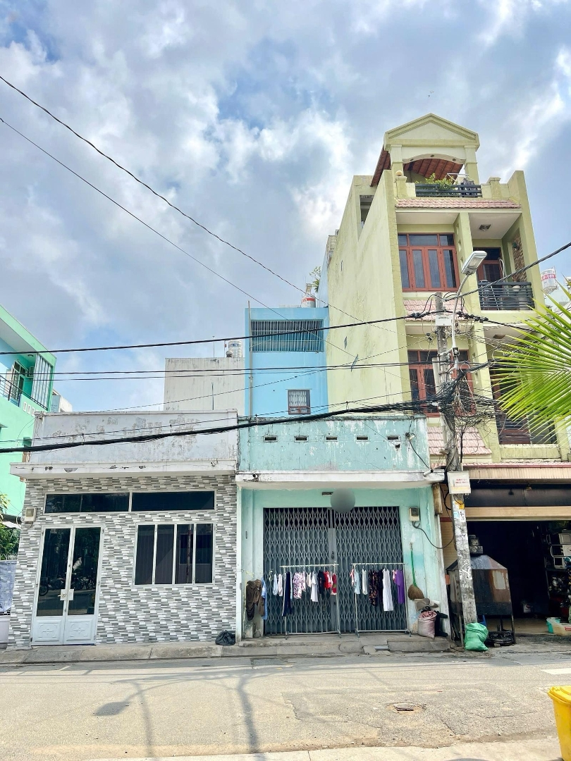 Bán Nhà Mặt Tiền Đường Rộng 10M Khu Bàn Cờ Phường Tân Thành - Diện Tích: 4X15M - Giá Tốt: 7,9 Tỷ