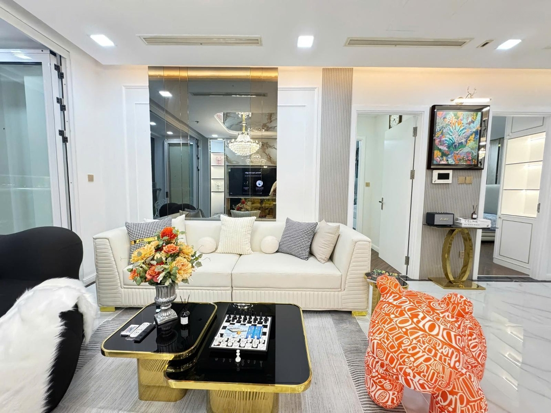 Cho Thuê Căn Hộ Cc Xi Grand Court Quận 10Diện Tích90M 2 - 3 Phòng Ngủgiá 16- 18 Triệu Liên Hệ: 0703 445 188 Trân