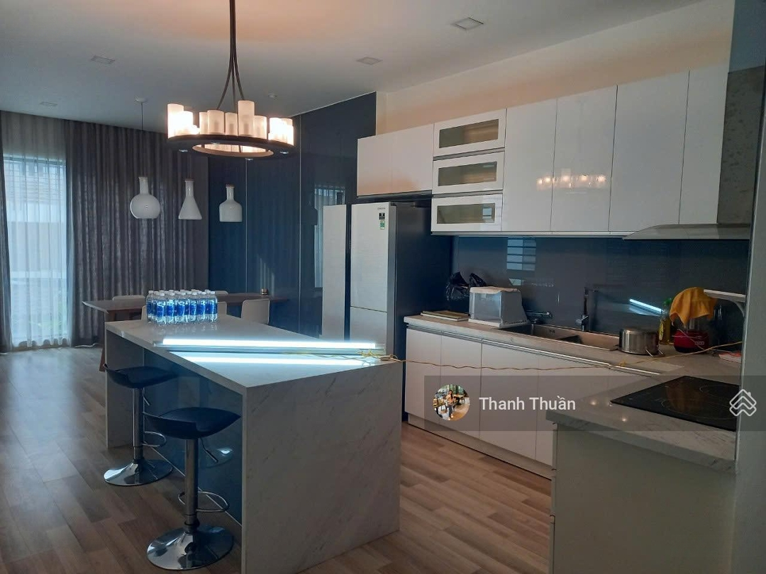 Bán Nhà Biệt Thự Thiết Kế Đang Ở 7,5X12M-5 Tầng -Chỉ Hơn 25 Tỷhẽm Xe Hơiđường Nguyễn Tri Phương -Quận 10