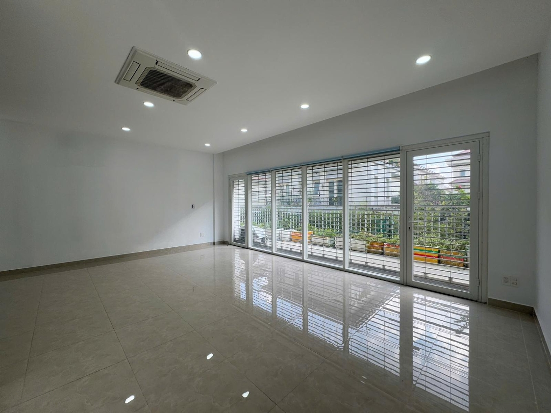 Chỉ 100 Triệu/Tháng, Sở Hữu Ngay Mặt Tiền Kinh Doanh Tại Nguyễn Cơ Thạch, Q2, 250M2, 1 Trệt 1 Lầu