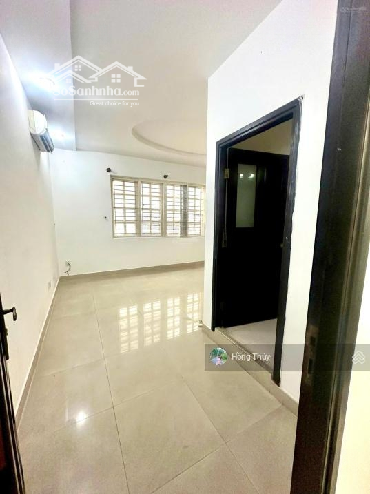 (Hot) Bánhẽm Xe Hơibạch Đằng Khu Sân Bay,Diện Tích6X15M 4 Tầng Đang Cho Thuê 30 Triệu/Tháng Giá Chỉ 13,5 Tỷ Tl