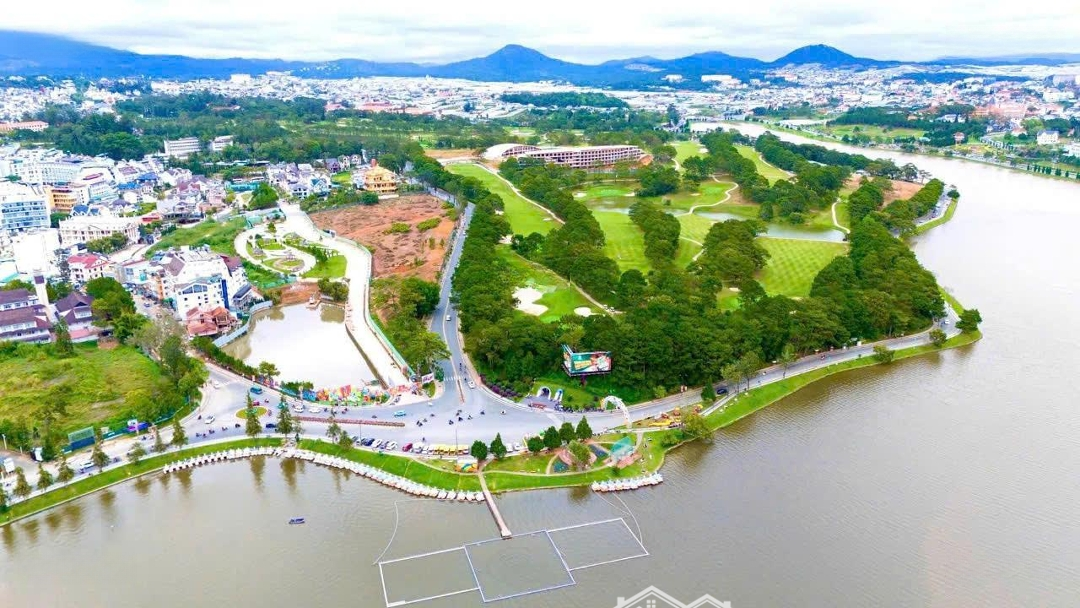 [Dự Án Haus Da Lat] - Mở Bán Các Căn Sky Villa - Vị Trí Trực Diện Hồ Xuân Hương Đà Lạt