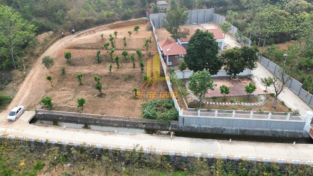 Cc Bán Đất Xã Xuân Sơn, Sơn Tây, Hn. 400M2 Làm Nhà Vườn Tuyệt Đẹp
