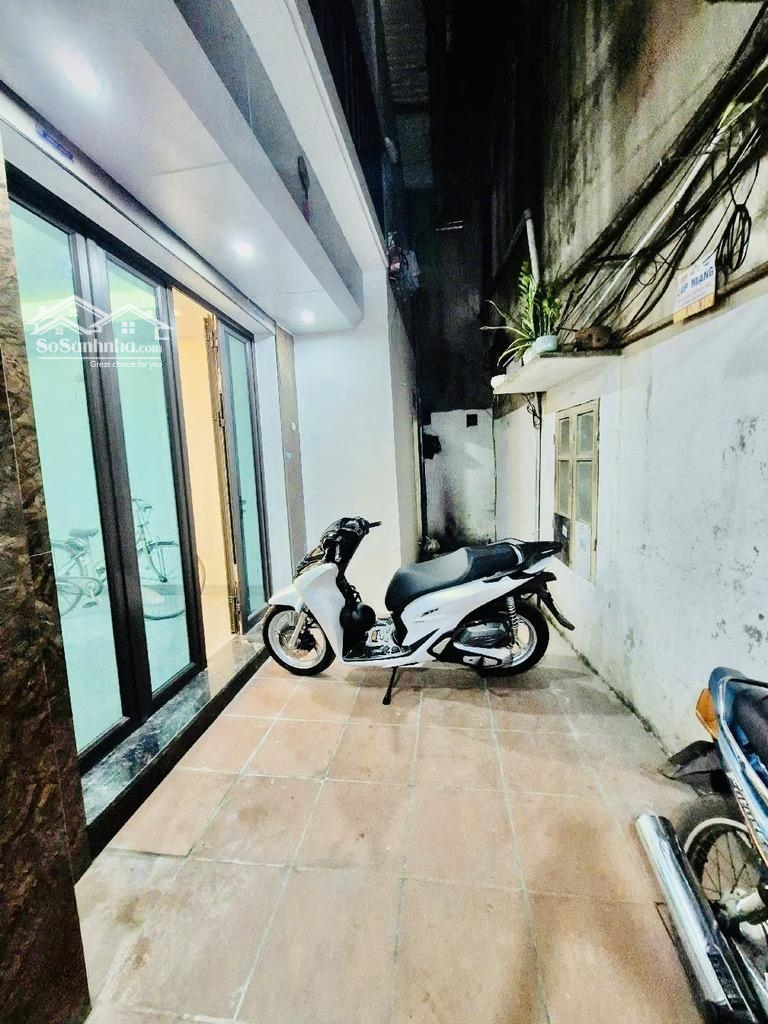 Bán Nhà - Ngõ Chợ - Khâm Thiên - Đống Đa - Nhà Mới Về Ở Ngay -Đầy Đủ Công Năng Sử Dụng