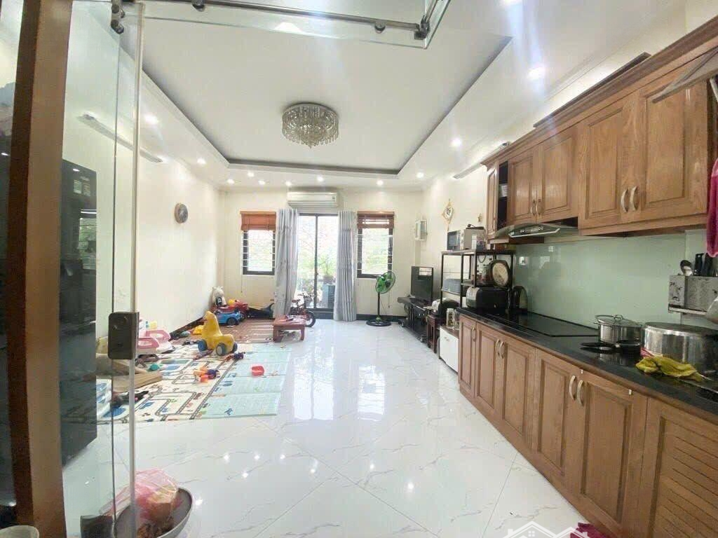 Nhà Mặt Phố Đẹp Thanh Xuân, 31 Tỷ, 109.1M2, 5 Tầng, Kinh Doanh Siêu Vip.