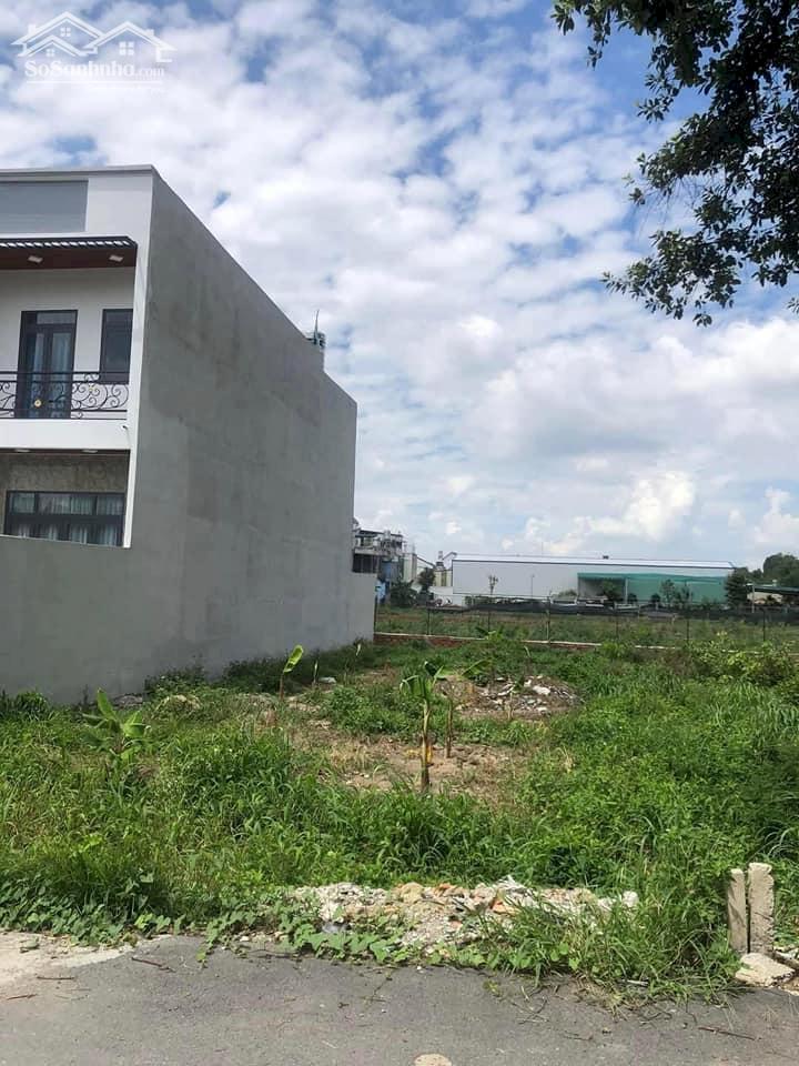 CHỦ NGHỘP CẦN BÁN GẤP LÔ ĐẤT 100m2, 800tr, Ở ngay TTHC BÀU BÀNG, SỔ SẴN