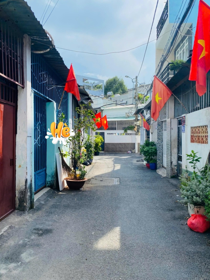 Hot !!! Sở Hữu Nhà Linh Chiểu Giá Tốt Chỉ 4,59 Tỷ Sổ Riêng 2 Phòng Ngủsân Xe Rộng