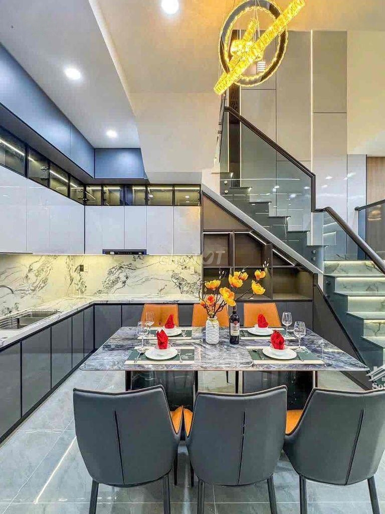 Chính Chủ Bán Gấp Nhà 2 Tầngdiện Tích240M Ngay Trung Tâm Thủ Dầu Một Tỉnh Bình Dương