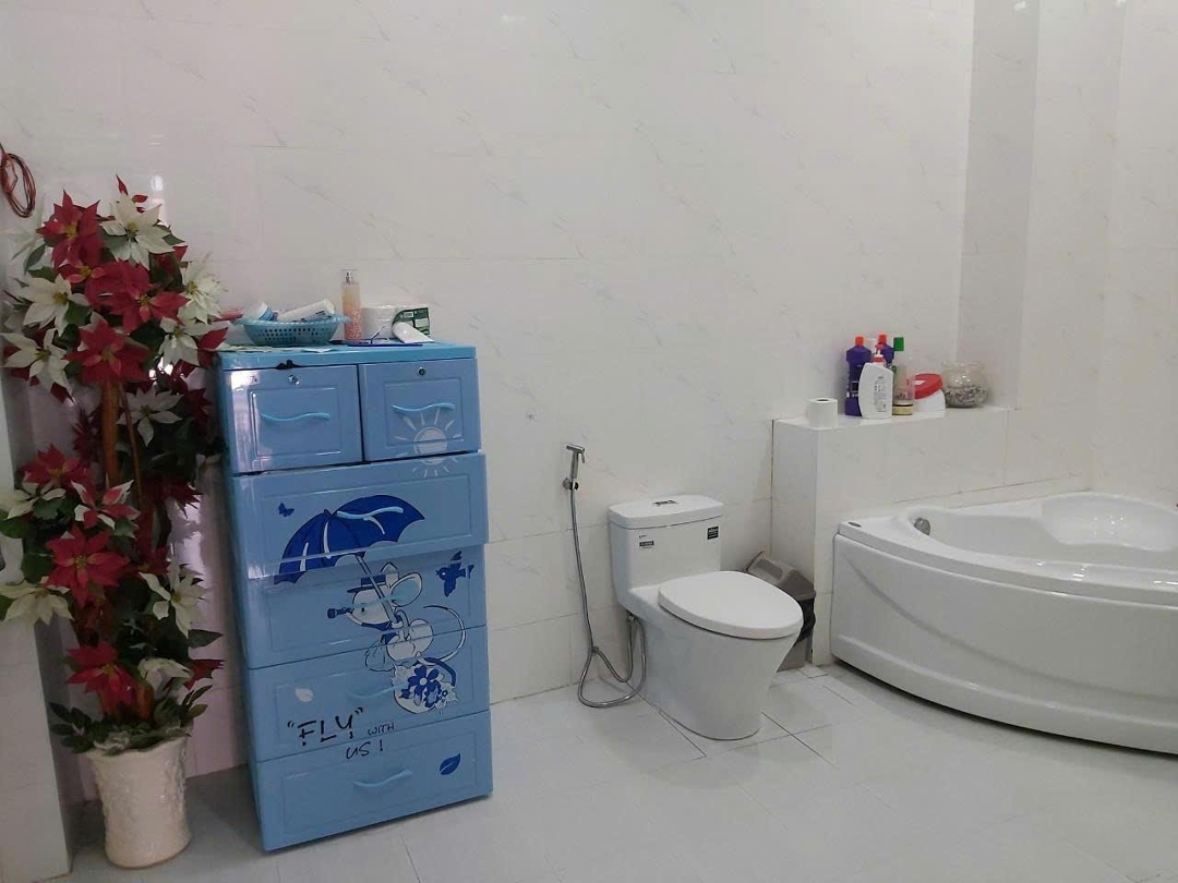 Bán Nhà Hẽm 127 Lê Thúc Hoạch ( 4X11,5M ) 2 Lầu,Sân Thương. Giá Bán 6,5 Tỷ - Q Tân Phú