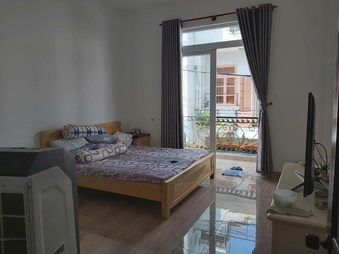 Bán Nhà Hẽm 127 Lê Thúc Hoạch ( 4X11,5M ) 2 Lầu,Sân Thương. Giá Bán 6,5 Tỷ - Q Tân Phú