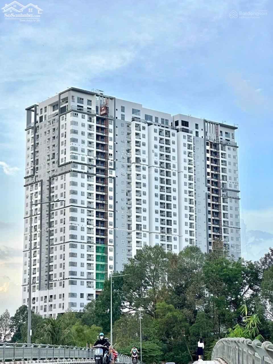 Chủ nhà bán gấp căn hộ The Maison , liền kề biệt thự Tiamo , full NT , view hồ bơi